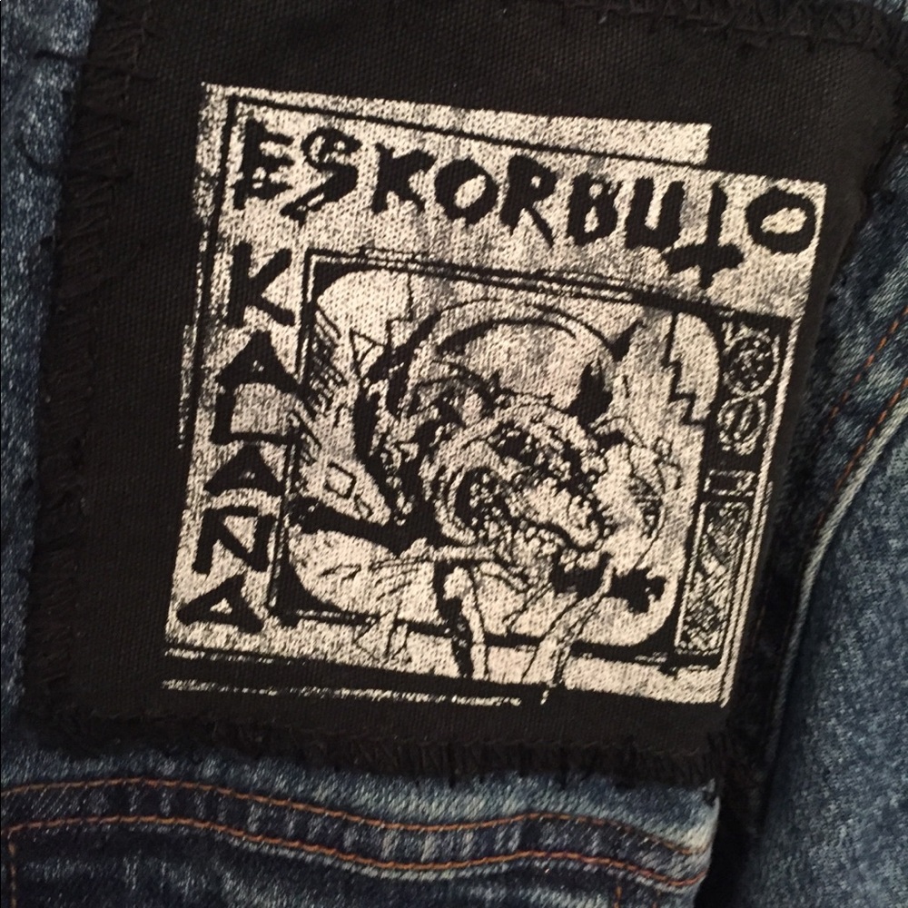 Jean jacket - Picture 3 of 8